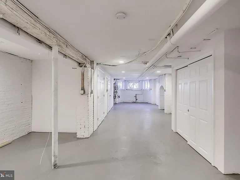 2312 Eutaw Pl #A — Photo 31