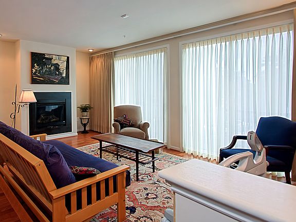 4th image of 3141 Blue Barn Way