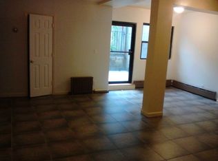 270 Devoe St APT 1B, Brooklyn, NY 11211