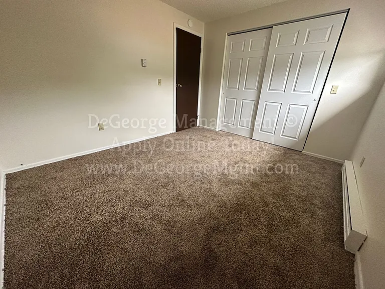 Oak Ridge Manor Apartments — Photo 39
