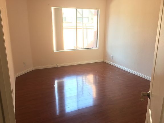 5th image of 436 N Imperial Ave #51