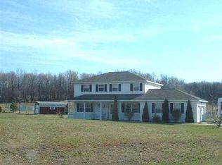 16 Nusbaum Way, Castleton On Hudson, NY 12033