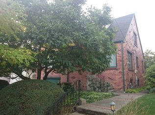 7731 Mary Ave NW, Seattle, WA 98117