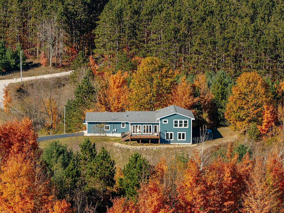 1st image of 5964 Deer Trail Dr