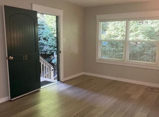 560 Coombs St #10, Napa, CA 94559