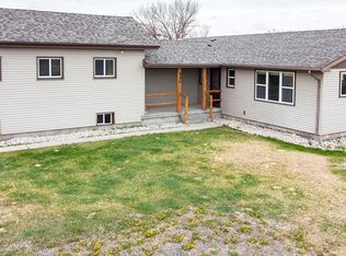 550 Ln 8 1/2, Powell, WY 82435