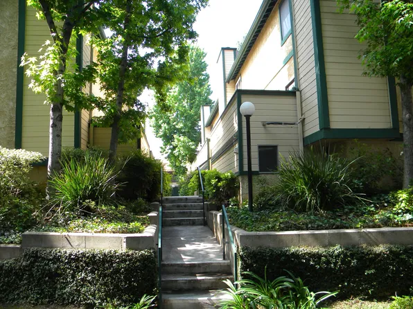 1616 S Mayflower Ave, Monrovia, CA 91016