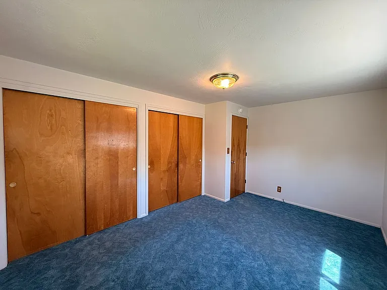 2148 Grove St — Photo 22