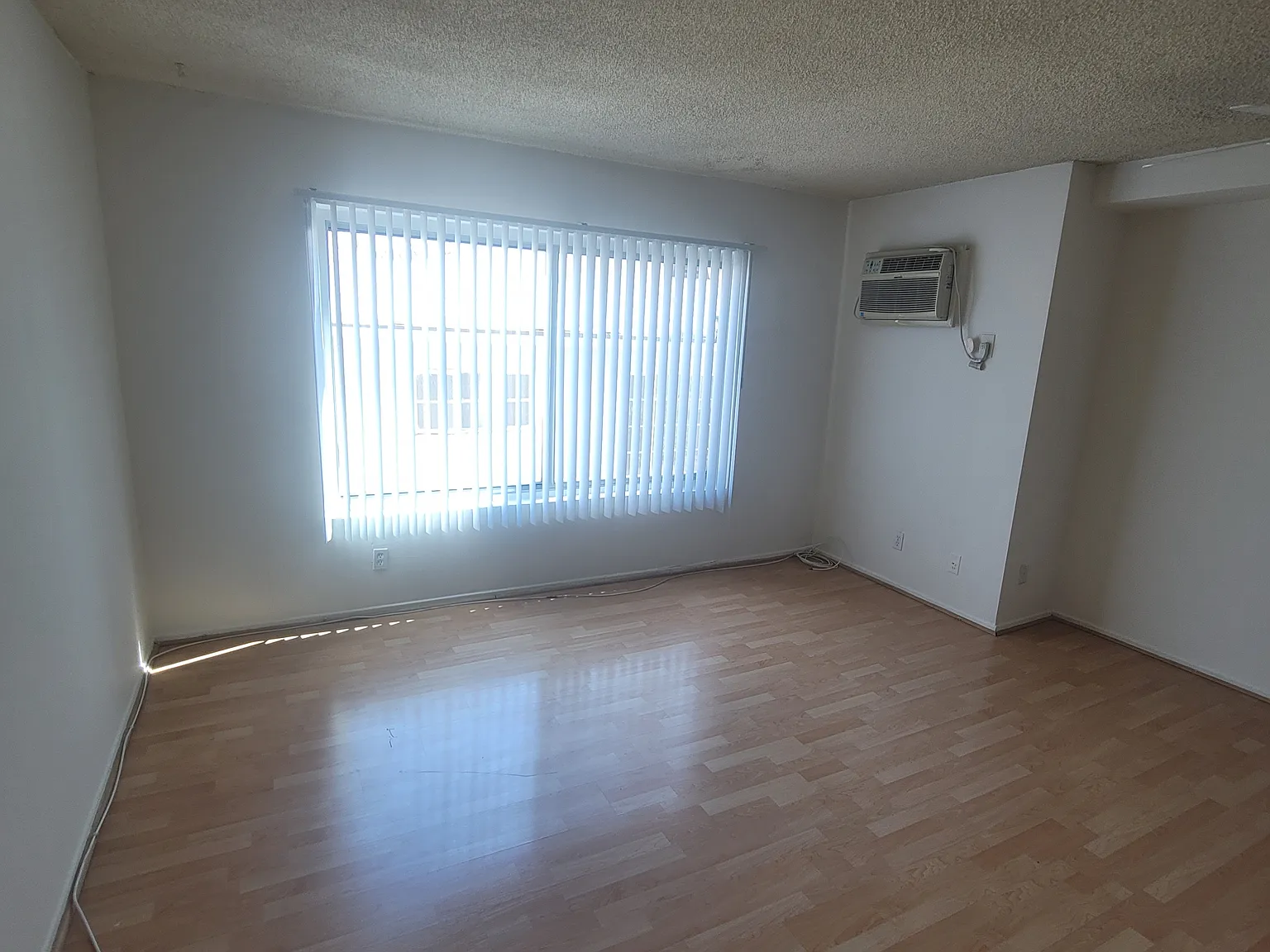 2 bed, $3,295 — Photo 3