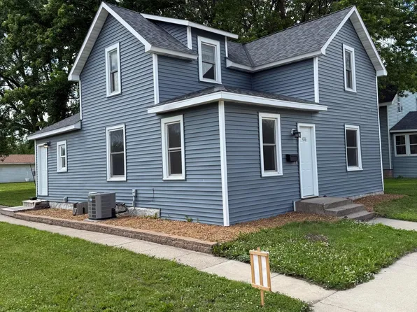 436 Adams St SE, Hutchinson, MN 55350