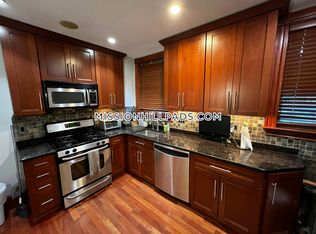 124 Calumet St #1, Roxbury, MA 02120