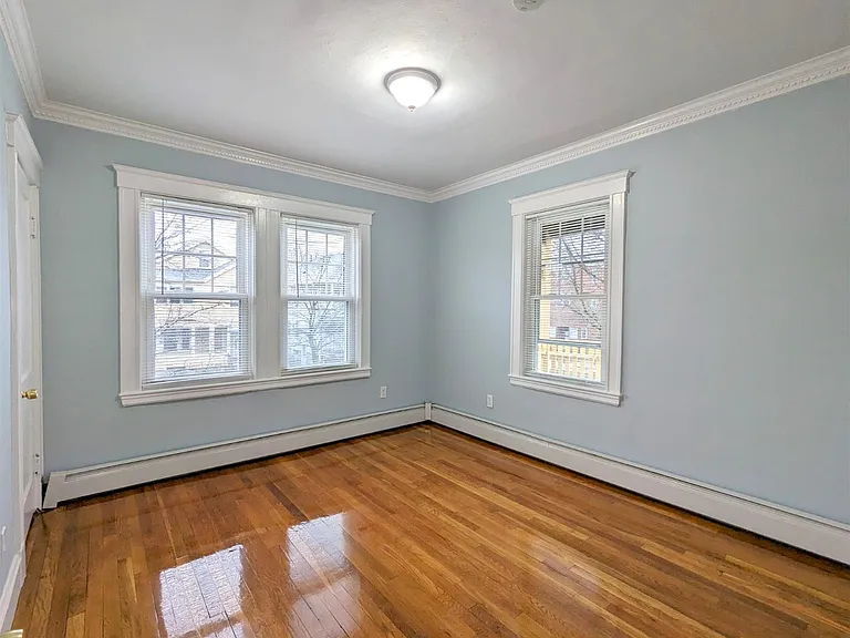 4 Edgar Ct #2 — Photo 19