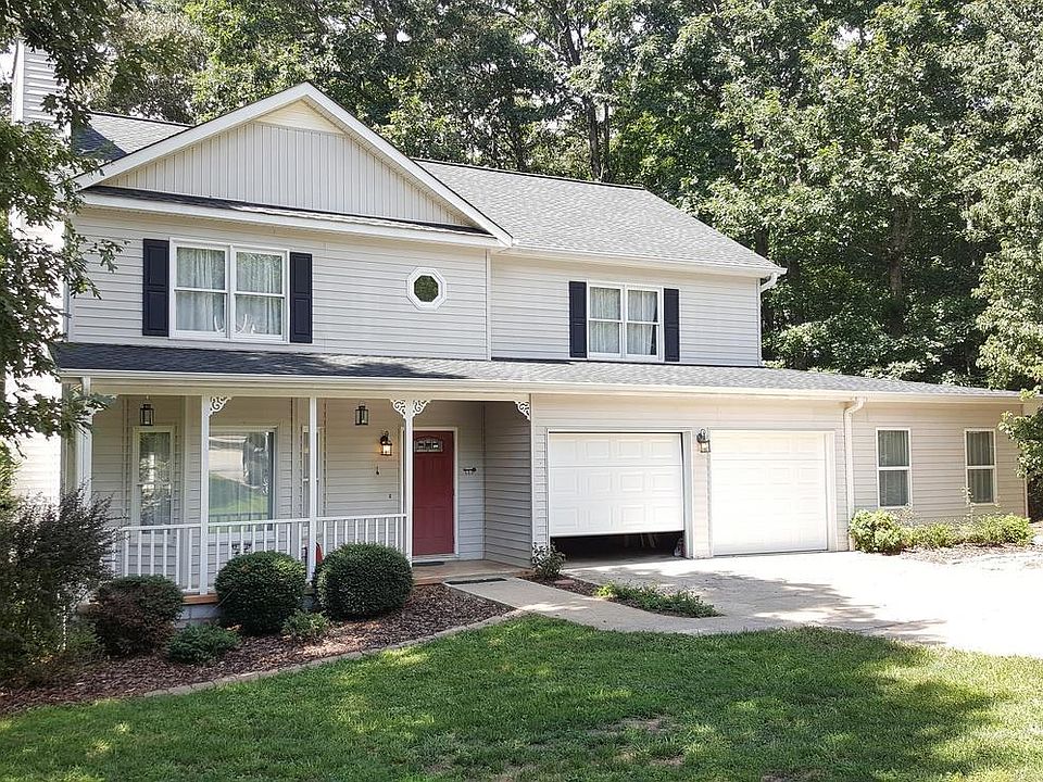 1st image of 351 Thornwood Cir