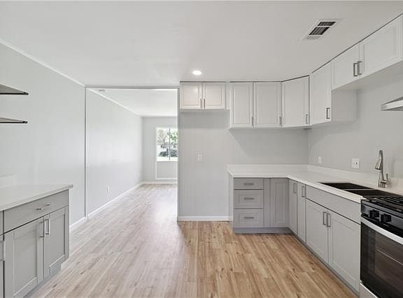 4th image of 137 Cambay Dr