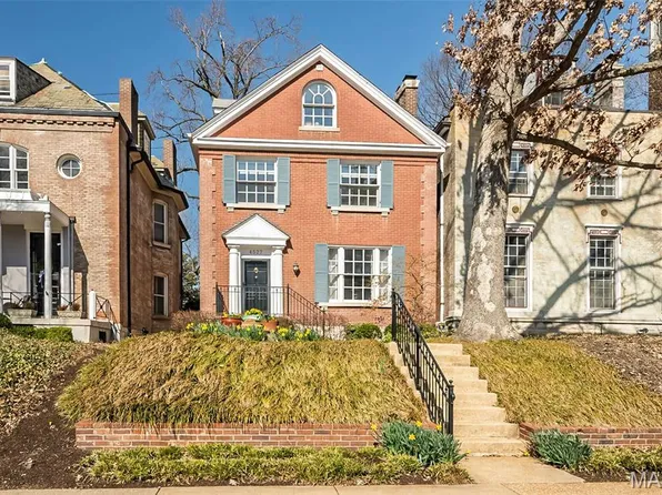 4527 Maryland Ave, Saint Louis, MO 63108