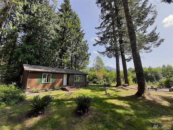 4th image of 56327 343rd Avenue Ct E