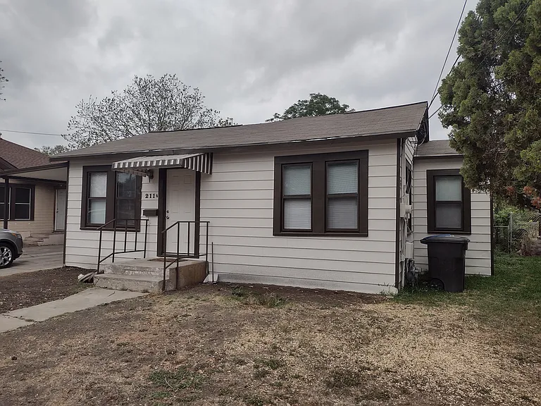 211 W Huff Ave #A — Photo 19