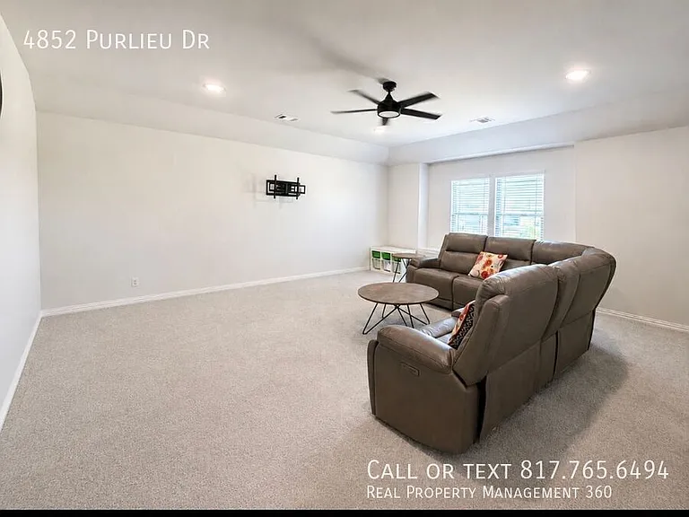 4852 Purlieu Dr — Photo 11
