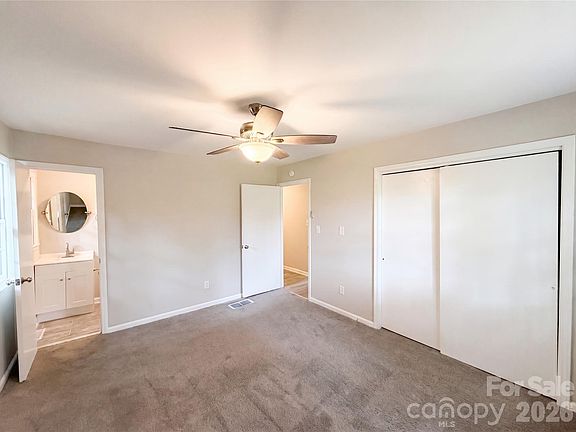 4th image of 141 Greenbriar Dr
