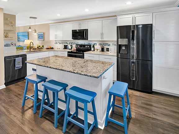 5th image of 5050 Coquina Key Dr SE