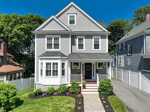 78 Bradwood St, Roslindale, MA 02131