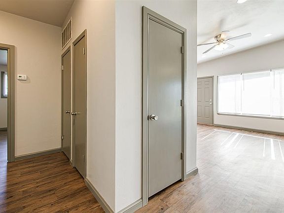 3rd image of 2604 Keats Pl