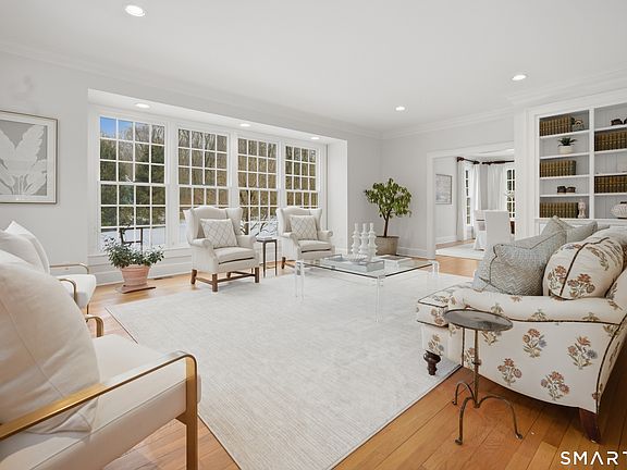 4th image of 677 Eleven O Clock Road