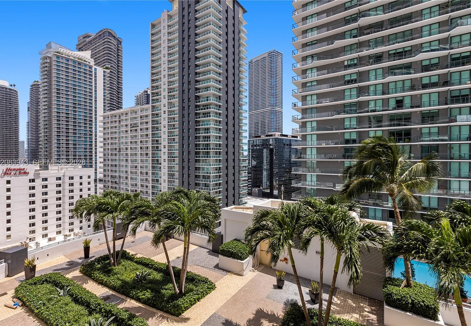 Infinity At Brickell Cond — Photo 2