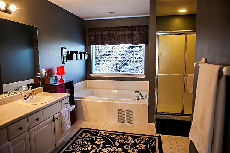 8626 Charleston Knoll Ct — Photo 20