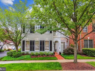 516 Goodland Pl, Rockville, MD