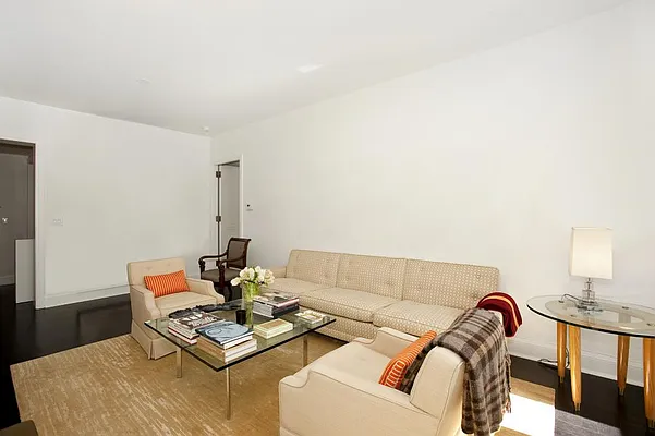 Rented by Olshan Realty | media 52