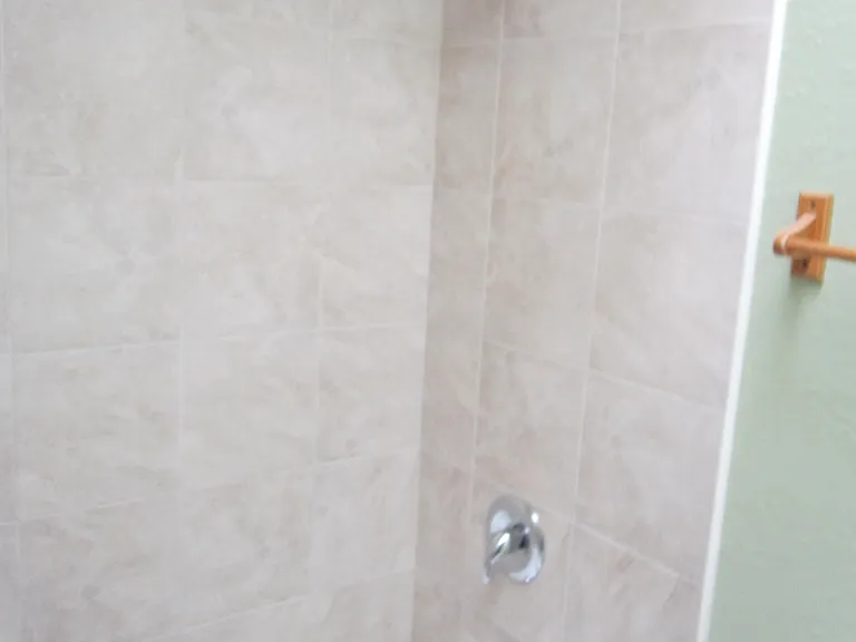 32215 Glenbrook St — Photo 6