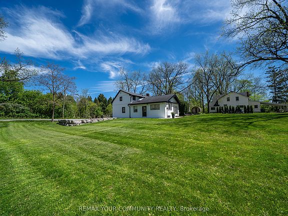 3rd image of 12768 Weston Rd
