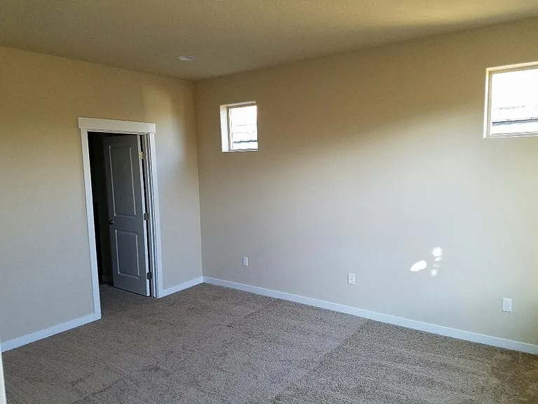 1520 Waterloo Dr — Photo 9