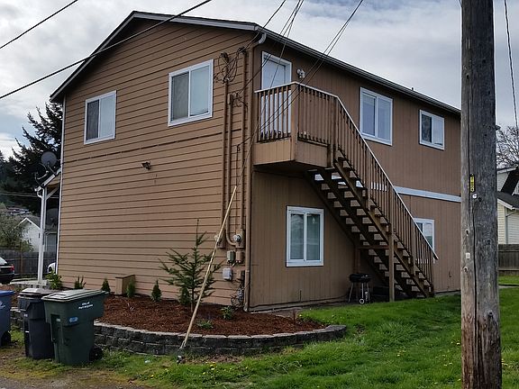 2nd image of 518 S Race St