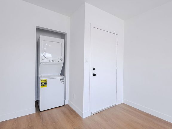 4th image of 4639 W 17th St #6A