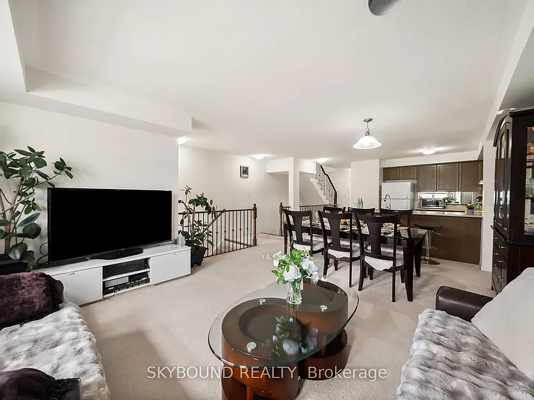3375 Thomas St #13-14 — Photo 9