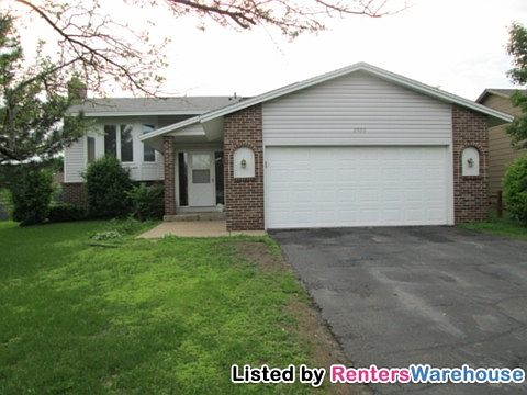 2nd image of 2520 Crestmount Ln