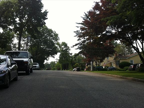 4th image of 40 Cornehlsen Dr