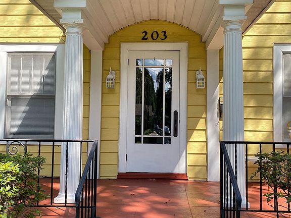 5th image of 203 N Dillard St #6