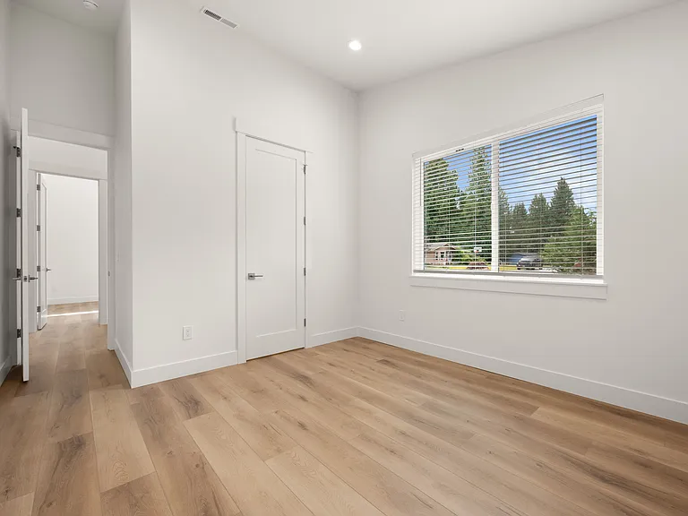 12004 NE 180th Ave #B — Photo 11
