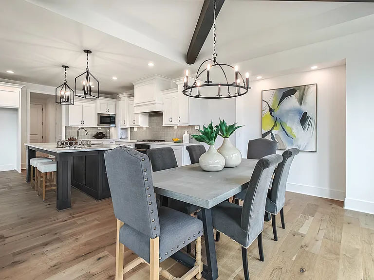 18401 Monrovia St — Photo 11