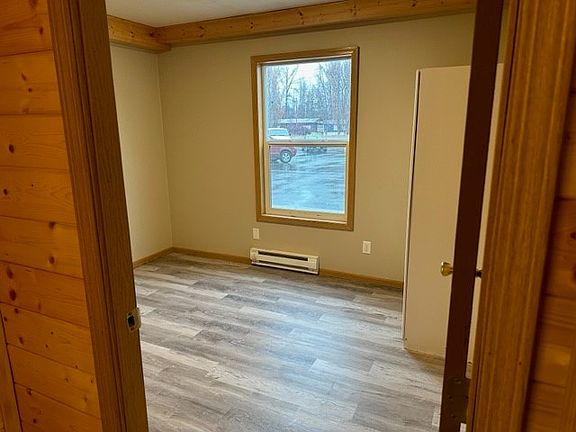 4th image of 9 River Rd #107