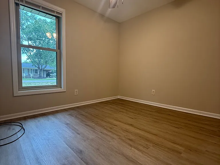 614 Burcale Road Cir — Photo 10