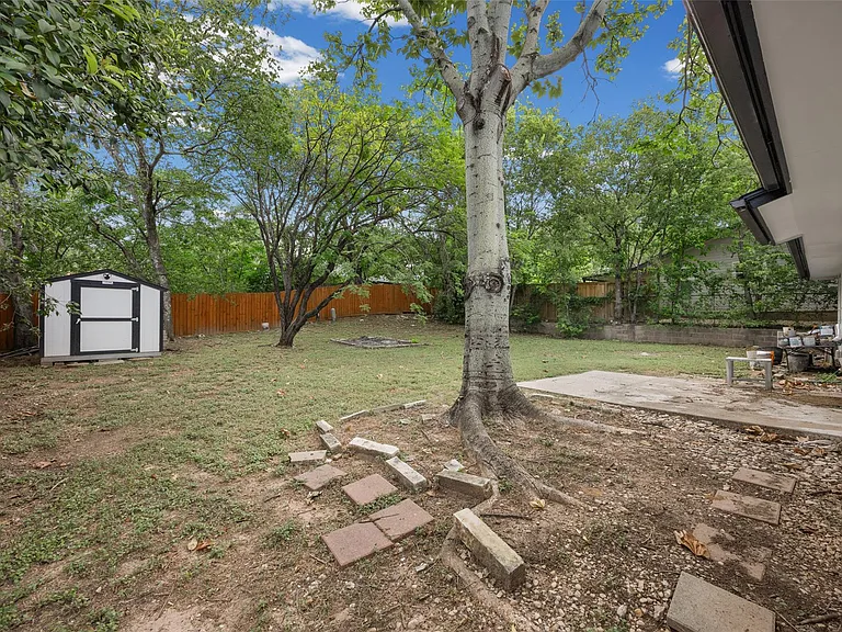 5206 Emerald Forest Dr — Photo 22