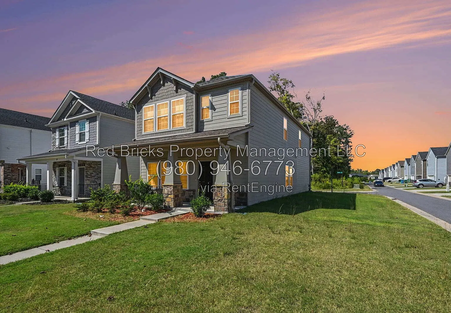 3 bed, 2.5 bath, 1945 sqft, $2,395 — Photo 1