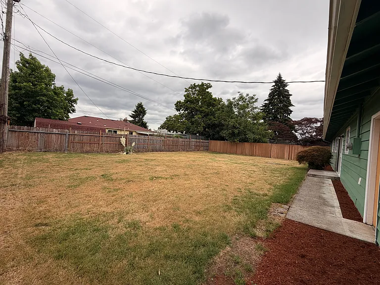 10600 SE 3rd St — Photo 27
