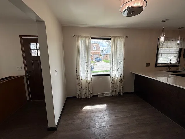 618 Ashland Ave — Photo 25