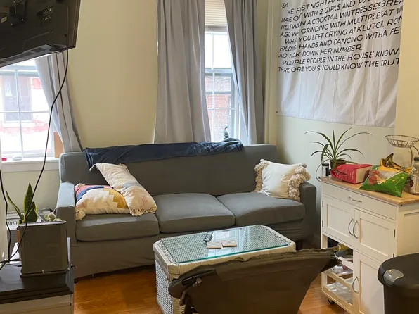 28 Phillips St, Boston, MA