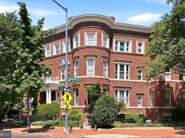 1200 E Capitol St NE #1, Washington, DC 20002